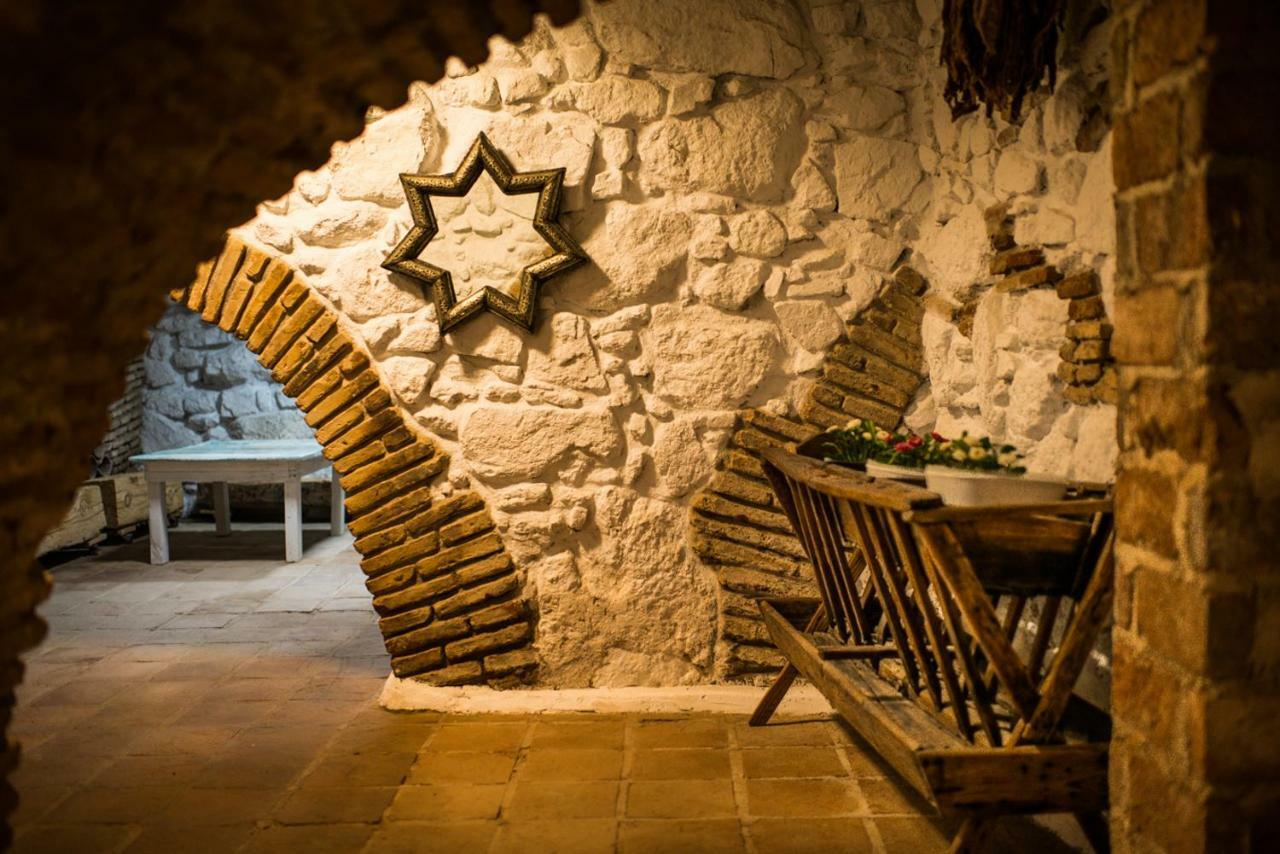 Cr 4 Estrellas La Posada De Los Sentidos En Jarandilla De La Vera Caceres Exterior photo